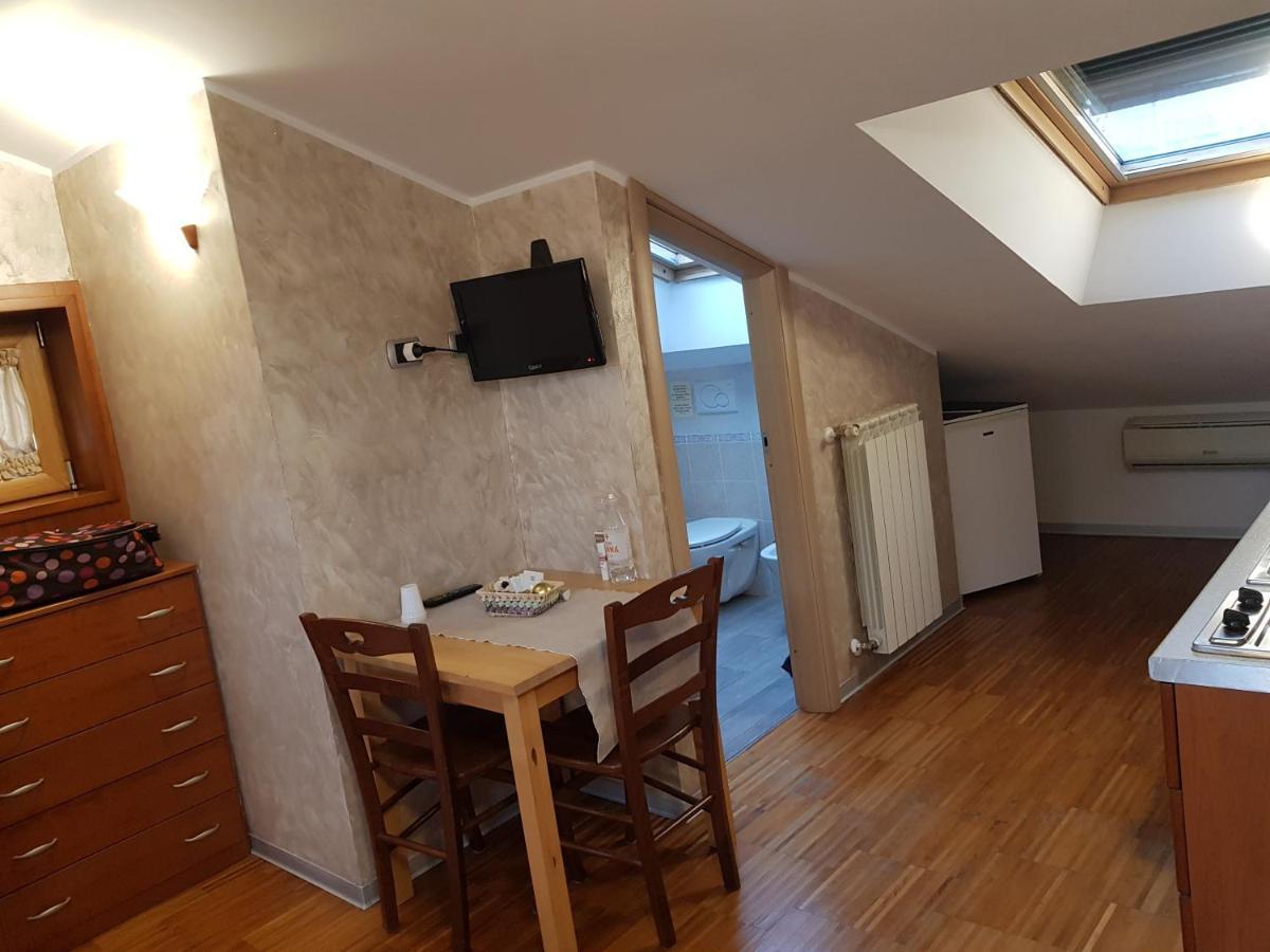 Aurelia Garden Gold B&B Rom Exterior foto